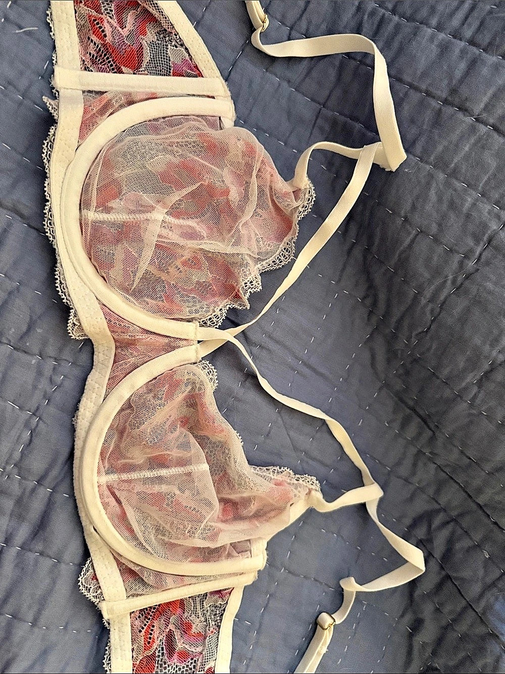 Cosabella Paradiso V-Hipster Floral Lace Bra Set Red & Pink 36C, size L - Picture 9 of 10